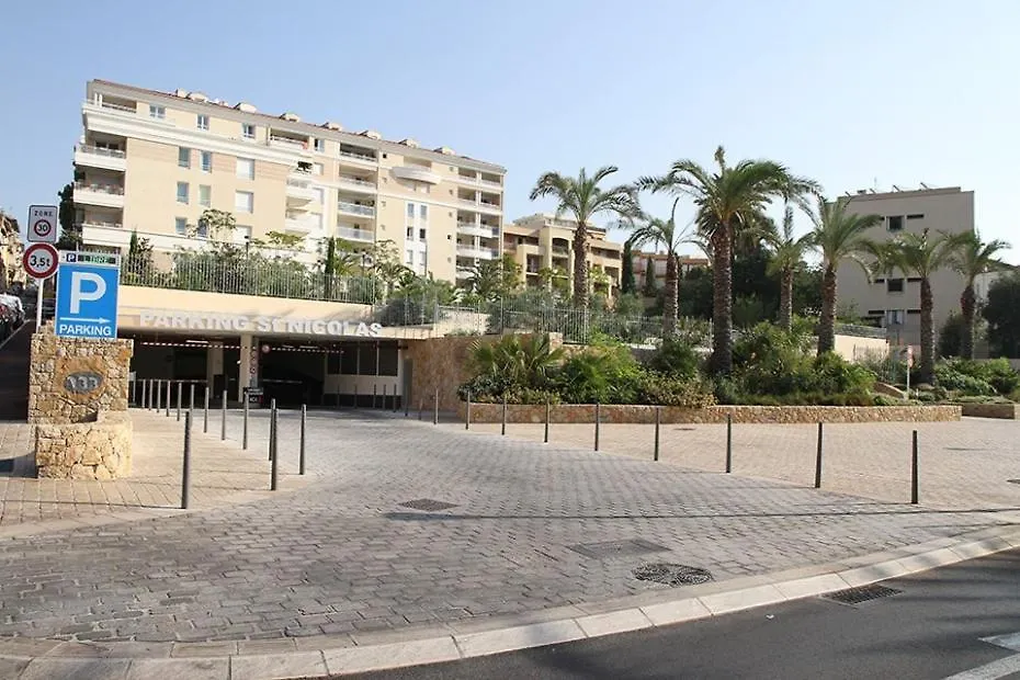 Studio Design Et Cosy A 8 Min A Pied Des Plages Cannes